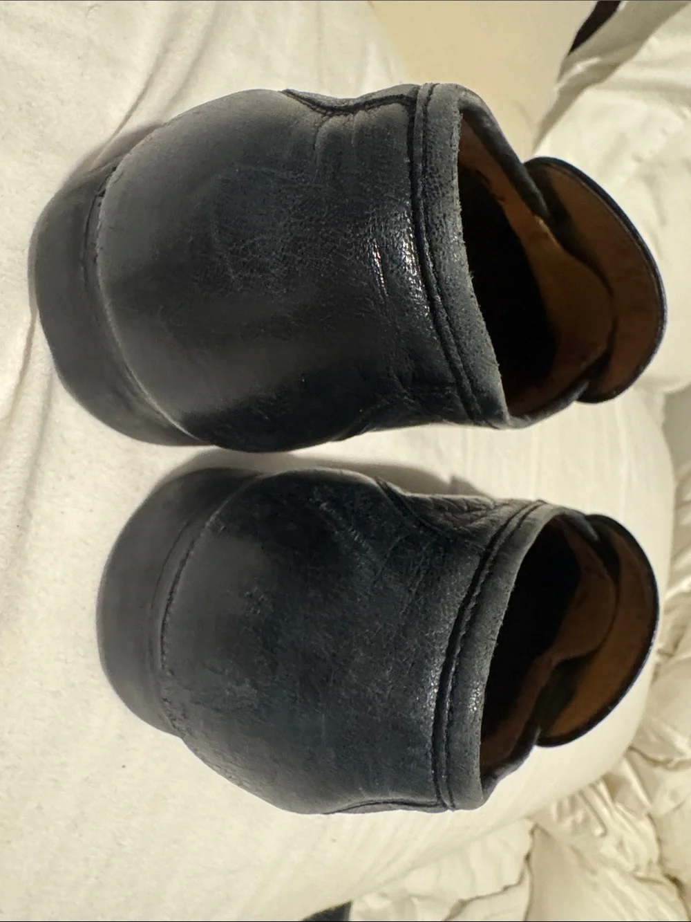Bally’s Men’s Classic Black Leather Tassel Loafers size 10D